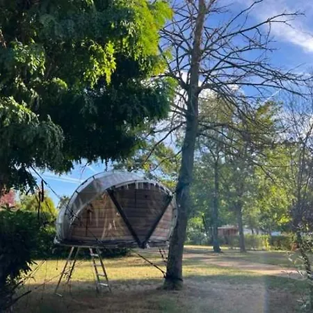 3 Etoiles - Eeeggi Bagneaux-sur-Loing